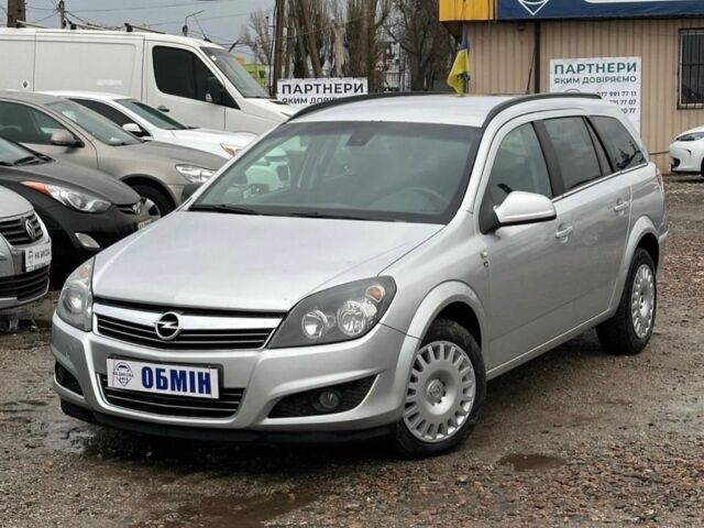 Сірий Опель Астра, об'ємом двигуна 1.7 л та пробігом 280 тис. км за 6200 $, фото 1 на Automoto.ua