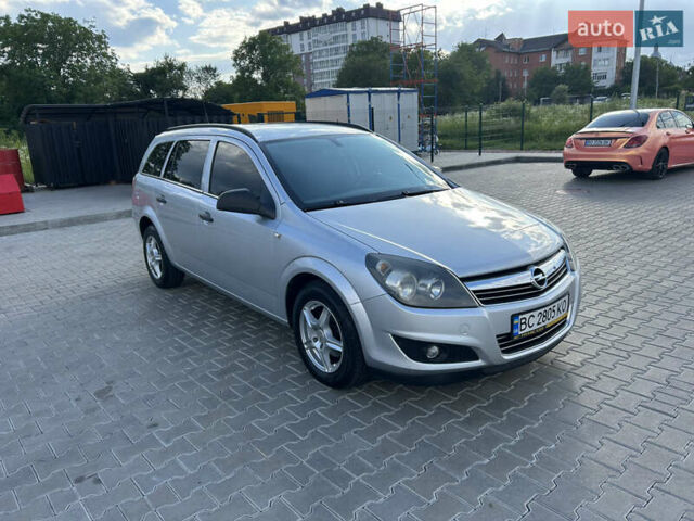 Сірий Опель Астра, об'ємом двигуна 1.8 л та пробігом 265 тис. км за 4750 $, фото 1 на Automoto.ua