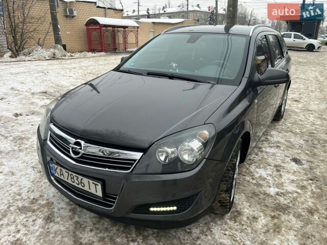 Сірий Опель Астра, об'ємом двигуна 1.69 л та пробігом 354 тис. км за 5000 $, фото 1 на Automoto.ua