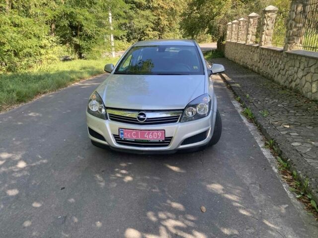 Сірий Опель Астра, об'ємом двигуна 1.6 л та пробігом 228 тис. км за 5600 $, фото 1 на Automoto.ua