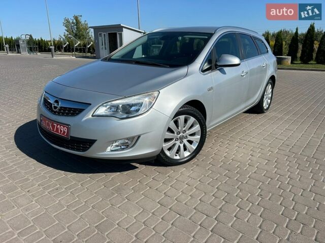 Сірий Опель Астра, об'ємом двигуна 1.7 л та пробігом 209 тис. км за 7500 $, фото 1 на Automoto.ua