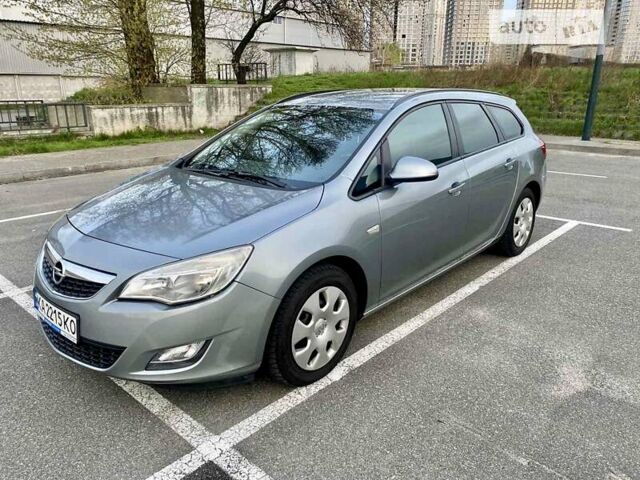Сірий Опель Астра, об'ємом двигуна 1.3 л та пробігом 200 тис. км за 6300 $, фото 1 на Automoto.ua