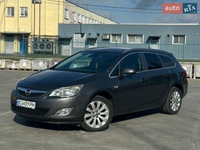 Сірий Опель Астра, об'ємом двигуна 1.3 л та пробігом 238 тис. км за 7500 $, фото 1 на Automoto.ua