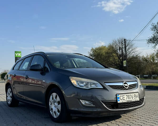 Опель Астра 2011 в Черновцах на Automoto.ua Серый Опель Астра, объемом двигателя 1.25 л и пробегом 277 тыс. км за 5600 $, фото 1 на Automoto.ua