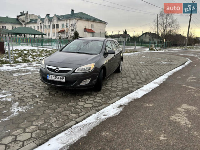 Серый Опель Астра, объемом двигателя 1.25 л и пробегом 304 тыс. км за 5400 $, фото 1 на Automoto.ua