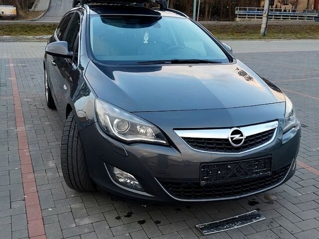 Сірий Опель Астра, об'ємом двигуна 17 л та пробігом 180 тис. км за 8500 $, фото 1 на Automoto.ua