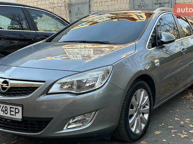 Сірий Опель Астра, об'ємом двигуна 1.69 л та пробігом 213 тис. км за 6450 $, фото 1 на Automoto.ua