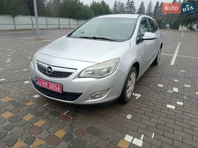 Серый Опель Астра, объемом двигателя 1.6 л и пробегом 264 тыс. км за 6200 $, фото 1 на Automoto.ua