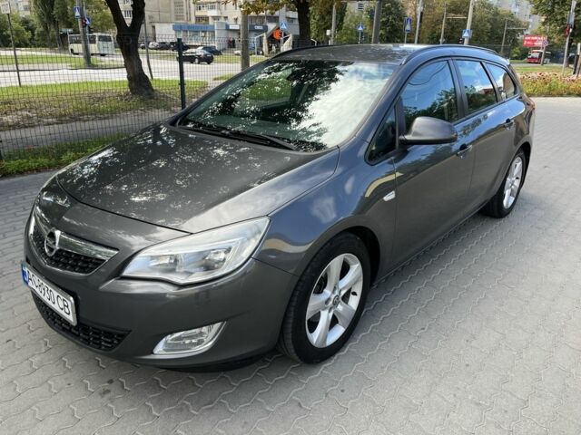 Сірий Опель Астра, об'ємом двигуна 1.3 л та пробігом 311 тис. км за 4700 $, фото 1 на Automoto.ua