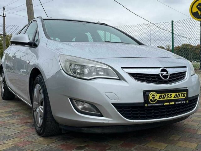 Серый Опель Астра, объемом двигателя 1.3 л и пробегом 238 тыс. км за 5499 $, фото 1 на Automoto.ua