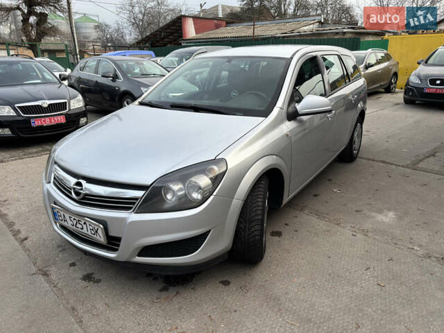 Сірий Опель Астра, об'ємом двигуна 1.6 л та пробігом 232 тис. км за 5400 $, фото 1 на Automoto.ua
