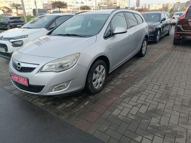 Серый Опель Астра, объемом двигателя 1.6 л и пробегом 264 тыс. км за 5850 $, фото 1 на Automoto.ua