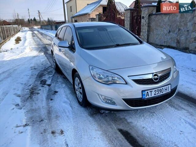 Серый Опель Астра, объемом двигателя 1.25 л и пробегом 252 тыс. км за 5900 $, фото 1 на Automoto.ua