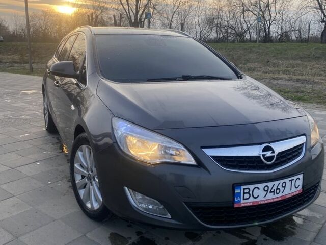 Сірий Опель Астра, об'ємом двигуна 1.2 л та пробігом 399 тис. км за 5299 $, фото 1 на Automoto.ua