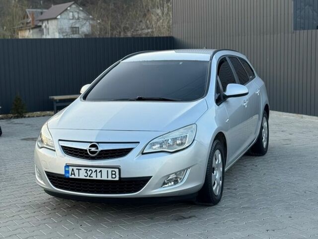 Сірий Опель Астра, об'ємом двигуна 1.69 л та пробігом 167 тис. км за 6800 $, фото 1 на Automoto.ua