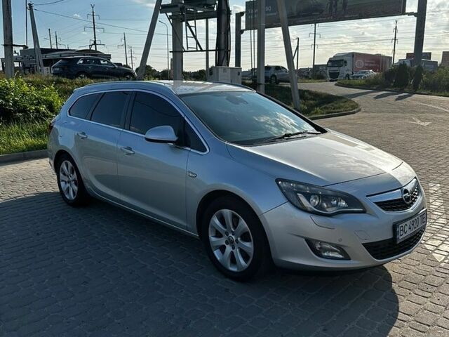 Сірий Опель Астра, об'ємом двигуна 1.7 л та пробігом 370 тис. км за 7000 $, фото 1 на Automoto.ua