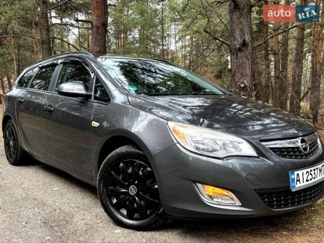 Сірий Опель Астра, об'ємом двигуна 1.7 л та пробігом 200 тис. км за 6200 $, фото 1 на Automoto.ua