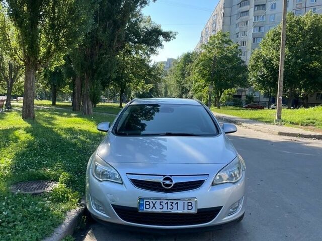 Сірий Опель Астра, об'ємом двигуна 1.3 л та пробігом 316 тис. км за 5399 $, фото 1 на Automoto.ua