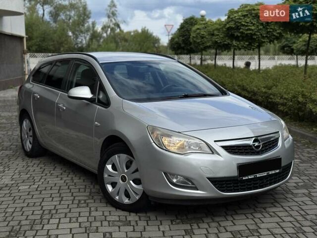 Серый Опель Астра, объемом двигателя 2 л и пробегом 281 тыс. км за 7600 $, фото 1 на Automoto.ua