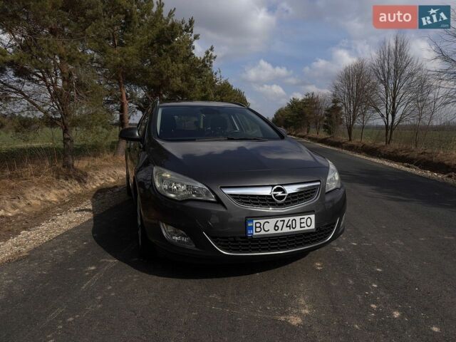 Серый Опель Астра, объемом двигателя 1.2 л и пробегом 241 тыс. км за 6190 $, фото 1 на Automoto.ua