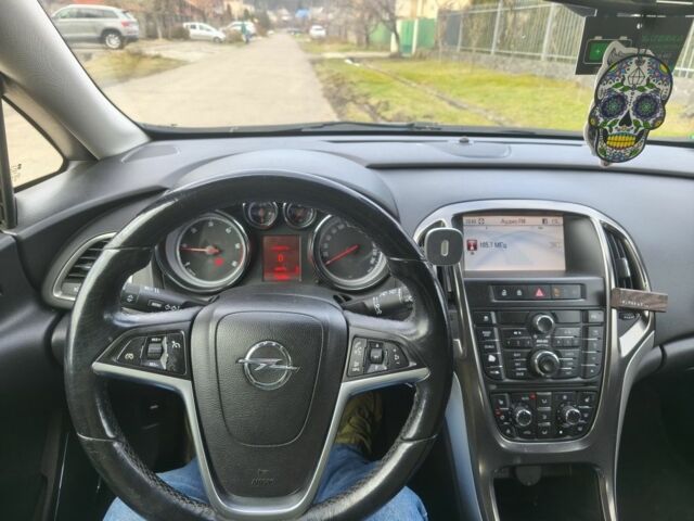 Серый Опель Астра, объемом двигателя 1.7 л и пробегом 253 тыс. км за 6000 $, фото 1 на Automoto.ua