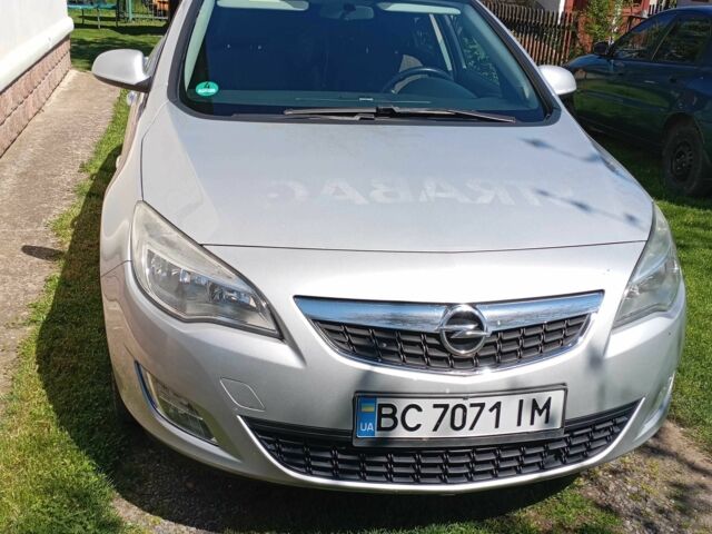 Сірий Опель Астра, об'ємом двигуна 1.7 л та пробігом 210 тис. км за 7000 $, фото 1 на Automoto.ua