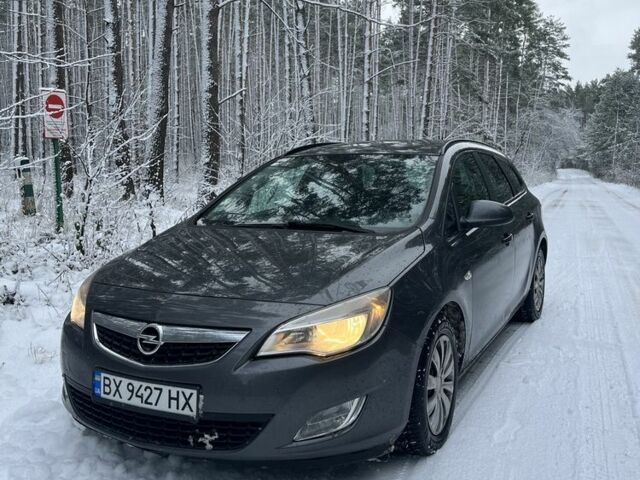 Сірий Опель Астра, об'ємом двигуна 1.2 л та пробігом 230 тис. км за 4800 $, фото 1 на Automoto.ua