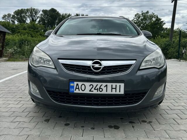 Сірий Опель Астра, об'ємом двигуна 1.2 л та пробігом 344 тис. км за 5600 $, фото 1 на Automoto.ua