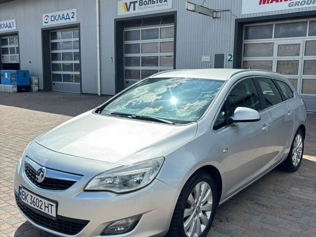 Сірий Опель Астра, об'ємом двигуна 1.69 л та пробігом 300 тис. км за 5400 $, фото 1 на Automoto.ua