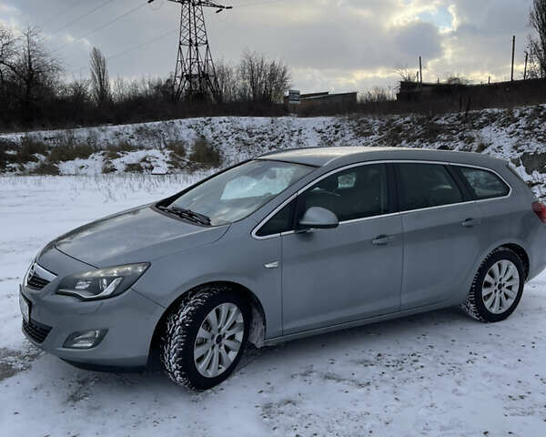 Сірий Опель Астра, об'ємом двигуна 1.69 л та пробігом 280 тис. км за 6200 $, фото 1 на Automoto.ua