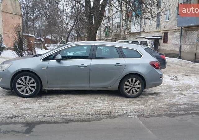 Сірий Опель Астра, об'ємом двигуна 1.7 л та пробігом 265 тис. км за 6800 $, фото 1 на Automoto.ua