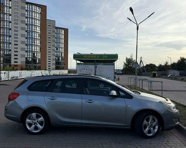 Сірий Опель Астра, об'ємом двигуна 1.69 л та пробігом 230 тис. км за 6200 $, фото 1 на Automoto.ua