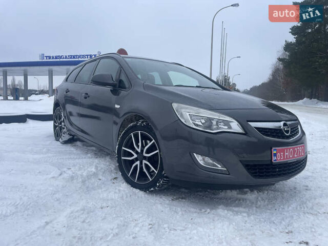Сірий Опель Астра, об'ємом двигуна 1.7 л та пробігом 231 тис. км за 6700 $, фото 1 на Automoto.ua