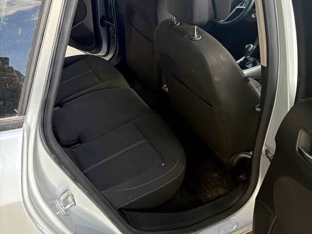 Сірий Опель Астра, об'ємом двигуна 1.7 л та пробігом 220 тис. км за 7000 $, фото 1 на Automoto.ua