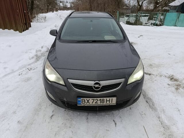 Сірий Опель Астра, об'ємом двигуна 1.7 л та пробігом 270 тис. км за 3700 $, фото 1 на Automoto.ua