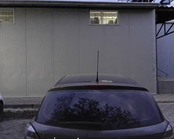 Серый Опель Астра, объемом двигателя 1.6 л и пробегом 211 тыс. км за 5300 $, фото 1 на Automoto.ua