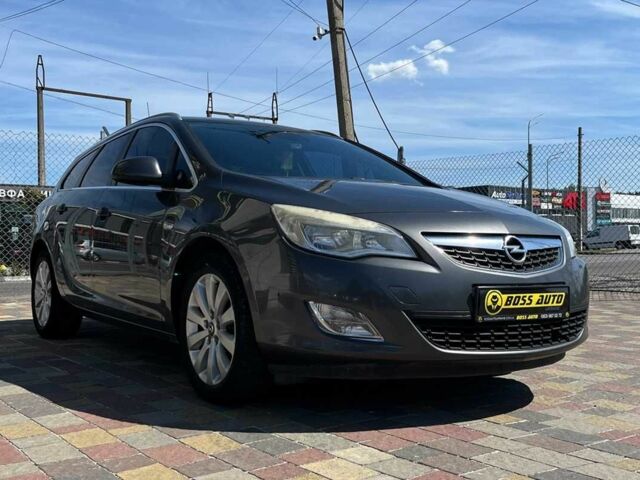 Сірий Опель Астра, об'ємом двигуна 0 л та пробігом 243 тис. км за 6933 $, фото 1 на Automoto.ua
