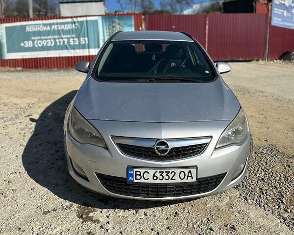 Сірий Опель Астра, об'ємом двигуна 1.7 л та пробігом 370 тис. км за 5700 $, фото 1 на Automoto.ua