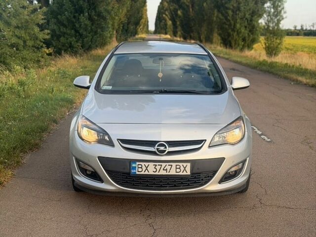 Сірий Опель Астра, об'ємом двигуна 1.7 л та пробігом 328 тис. км за 6000 $, фото 1 на Automoto.ua