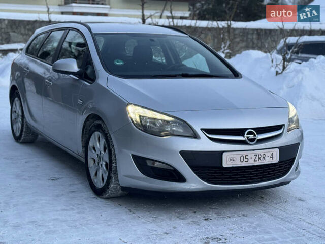 Серый Опель Астра, объемом двигателя 1.7 л и пробегом 231 тыс. км за 7300 $, фото 1 на Automoto.ua