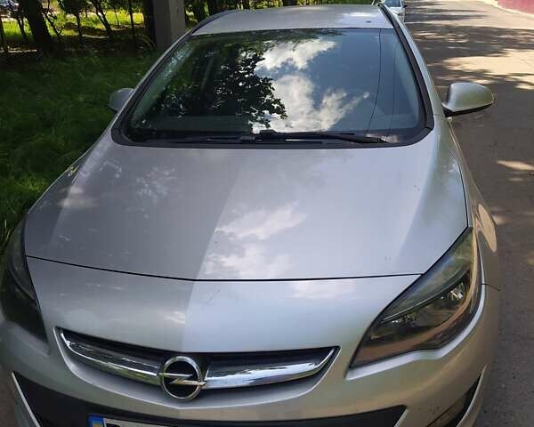 Серый Опель Астра, объемом двигателя 1.69 л и пробегом 330 тыс. км за 6100 $, фото 1 на Automoto.ua