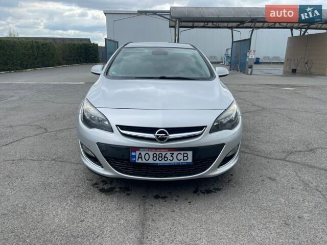 Серый Опель Астра, объемом двигателя 1.69 л и пробегом 208 тыс. км за 5999 $, фото 1 на Automoto.ua