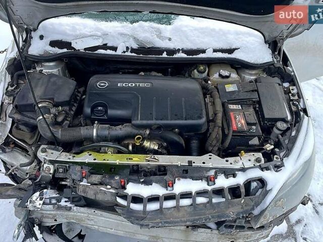 Серый Опель Астра, объемом двигателя 1.7 л и пробегом 27 тыс. км за 3800 $, фото 1 на Automoto.ua