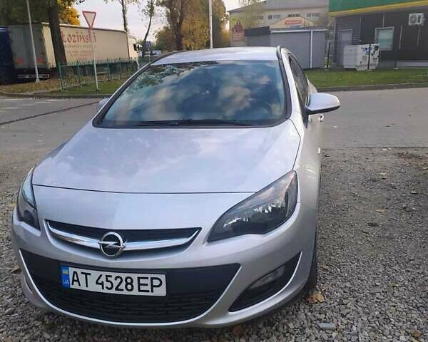 Серый Опель Астра, объемом двигателя 1.7 л и пробегом 207 тыс. км за 7200 $, фото 1 на Automoto.ua