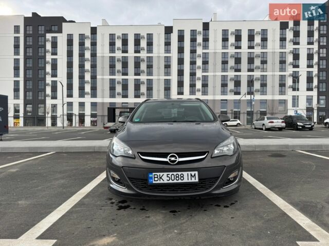 Серый Опель Астра, объемом двигателя 1.69 л и пробегом 206 тыс. км за 7600 $, фото 1 на Automoto.ua
