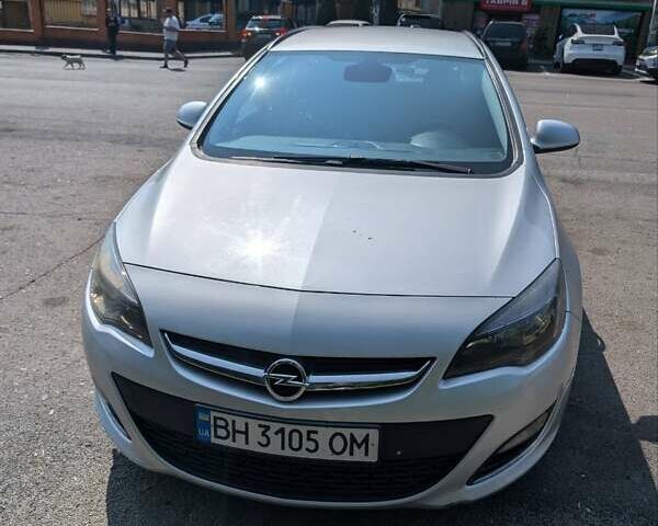 Серый Опель Астра, объемом двигателя 1.69 л и пробегом 192 тыс. км за 7300 $, фото 1 на Automoto.ua