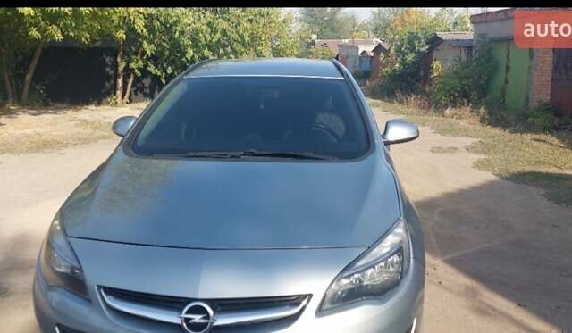 Сірий Опель Астра, об'ємом двигуна 1.6 л та пробігом 255 тис. км за 8000 $, фото 1 на Automoto.ua