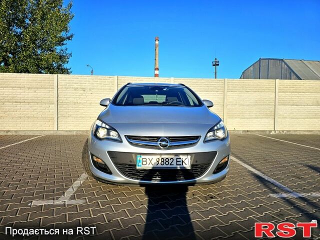 Сірий Опель Астра, об'ємом двигуна 2 л та пробігом 219 тис. км за 6200 $, фото 1 на Automoto.ua