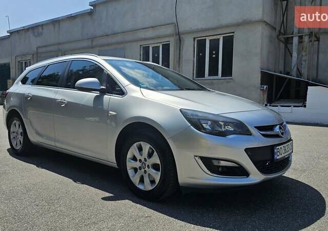 Серый Опель Астра, объемом двигателя 1.6 л и пробегом 280 тыс. км за 8699 $, фото 1 на Automoto.ua