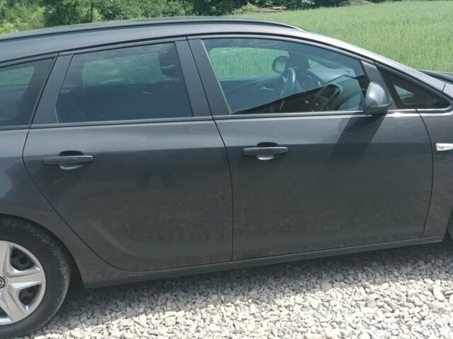 Сірий Опель Астра, об'ємом двигуна 1.7 л та пробігом 224 тис. км за 8200 $, фото 1 на Automoto.ua